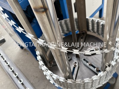 Automatic razor barbed wire making machine/razor blade making machine manufacturing equipment in Россия Mexico