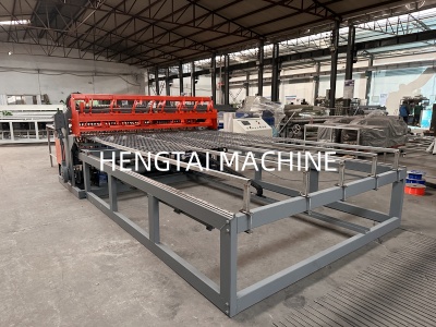 Machine de soudage de treillis métallique pour panneaux de clôture 2-4/3-6 mm au meilleur prix.