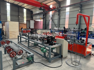 Single Wire Chainlink Fence Manufacturing Machine - Chain Link Fence  Production Line and Wire Mesh Production Equipment