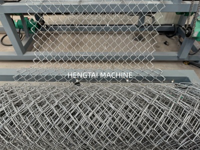 Chain link fence. Fully automatic. Non-stop production. βοΈ